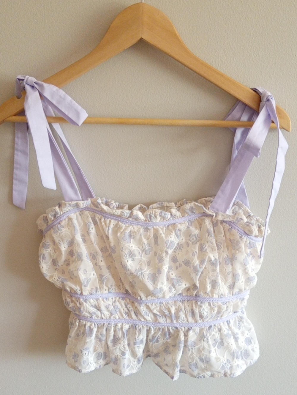 Altar'd State Lavender Floral Tie-Shoulder Top Size Small Cottagecore